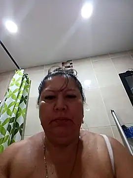 Brenda Berck  online show from 11/18/25, 11:46