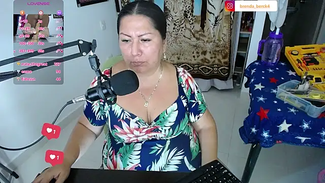Brenda Berck  online show from 03/13/25, 01:32