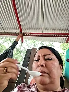 Brenda Berck  online show from 03/06/26, 06:25