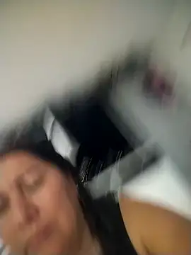 Brenda Berck  online show from 04/03/26, 02:18