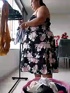 Brenda Berck  online show from 03/12/25, 11:54