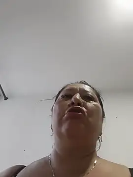 Snapshot of Brenda_Berck_ chatting on 05/29/26, 12:33 Brenda Berck online show from 05/29/26, 12:33