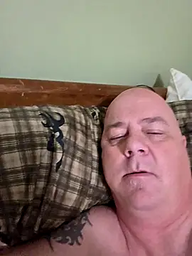 horny4you1 online show from 11/13/25, 04:38