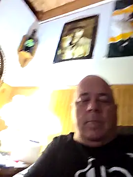 horny4you1 online show from 11/02/25, 09:53