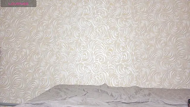 JuiliOnesunray online show from 03/07/25, 06:57