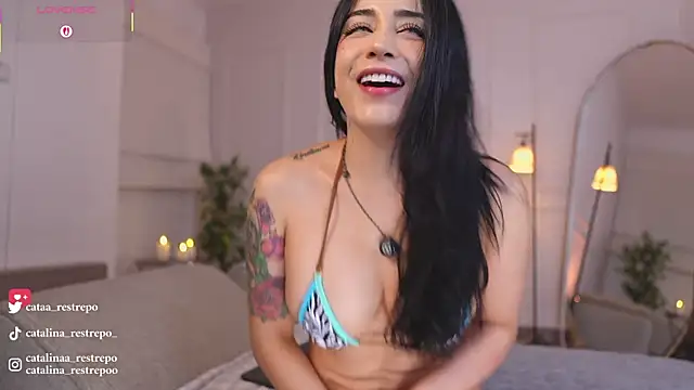 Snapshot of CATALINA_RESTREPO chatting on 04/12/26, 01:42 CATALINA RESTREPO online show from 04/12/26, 01:42