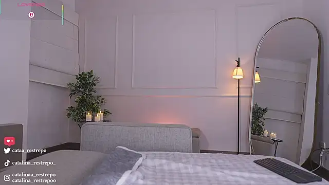 Snapshot of CATALINA_RESTREPO chatting on 03/28/26, 01:39 CATALINA RESTREPO online show from 03/28/26, 01:39