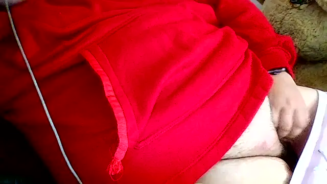 Snapshot of Pantychubs69 chatting on 03/07/26, 04:34 Pantychubs69 online show from 03/07/26, 04:34