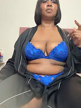 Bootyliciouse21X online show from 04/09/26, 06:41