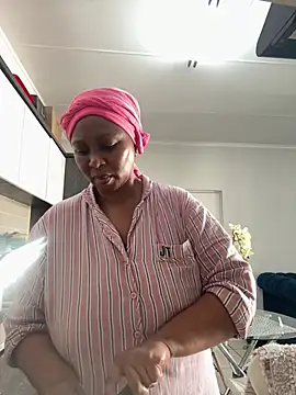 Bootyliciouse21X online show from 06/01/26, 06:46