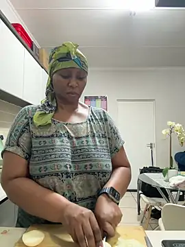 Bootyliciouse21X online show from 02/03/26, 10:04