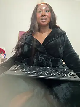 Bootyliciouse21X online show from 05/09/26, 06:33