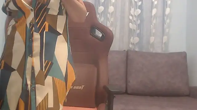 Alisa-Liza online show from 07/07/26, 07:50