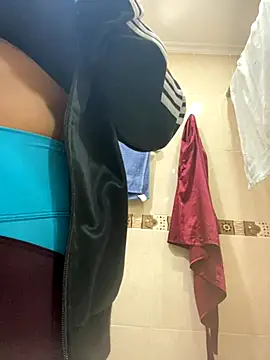 Fancyxlove online show from 11/04/25, 12:31