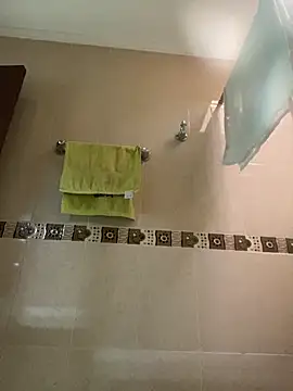 Fancyxlove online show from 11/28/25, 12:38