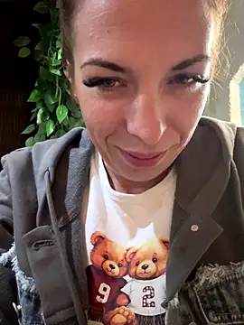 Almmaxxxx online show from 09/17/25, 05:26