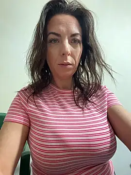 Almmaxxxx online show from 10/27/25, 04:13