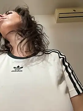 Almmaxxxx online show from 10/17/25, 03:32