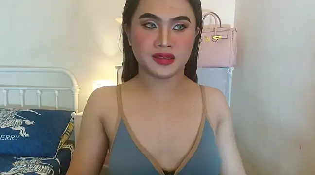 Snapshot of JustineBIGCUM chatting on 03/10/25, 08:17 JustineBIGCUM online show from 03/10/25, 08:17