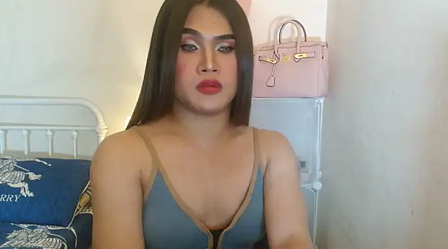 Snapshot of JustineBIGCUM chatting on 03/10/25, 11:23 JustineBIGCUM online show from 03/10/25, 11:23