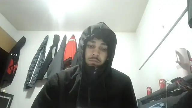 Snapshot of bigdickjojo69 chatting on 03/17/26, 05:10 bigdickjojo69 online show from 03/17/26, 05:10
