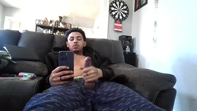 bigdickjojo69 online show from 02/16/26, 06:17