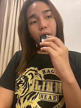 CasandraDiaz online show from 11/18/25, 04:38