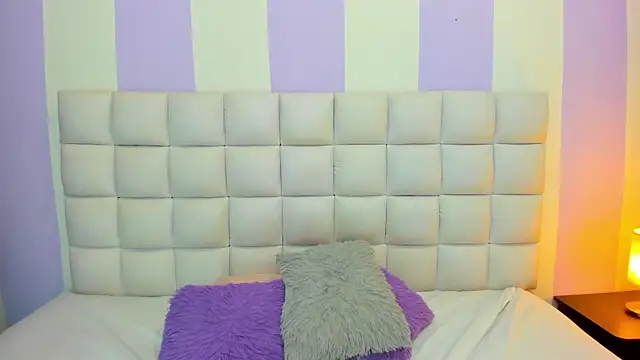 teresasroom  online show from 03/19/26, 01:55