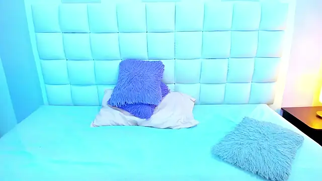 teresasroom  online show from 03/15/26, 12:34