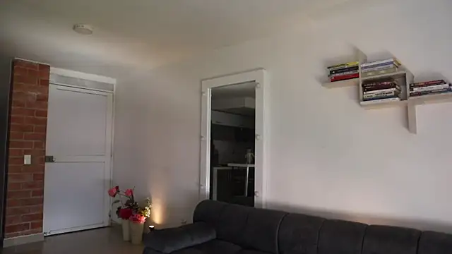  Vahos  online show from 11/07/25, 05:50