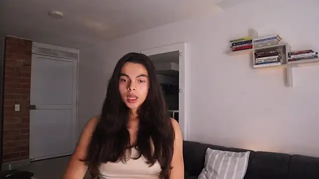  Vahos  online show from 11/03/25, 05:16