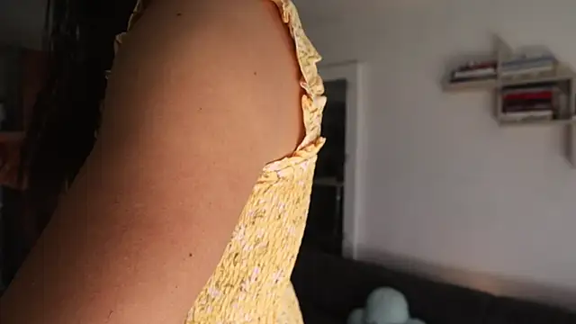  Vahos  online show from 03/18/26, 05:14