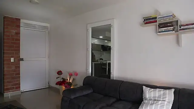  Vahos  online show from 11/04/25, 05:28