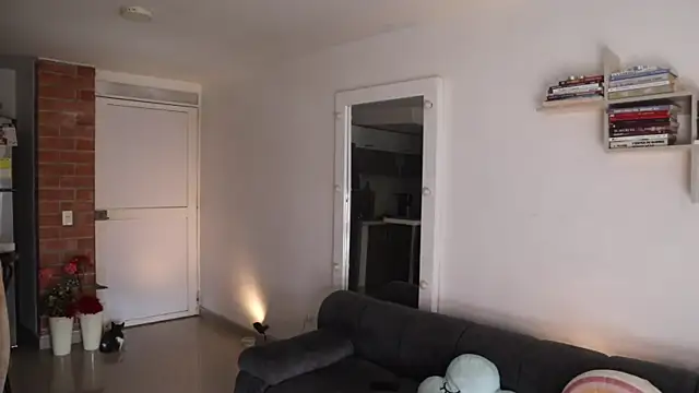  Vahos  online show from 03/23/26, 07:25