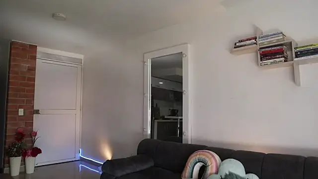  Vahos  online show from 03/06/26, 05:30