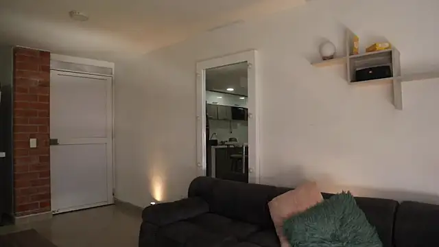  Vahos  online show from 10/03/25, 05:14