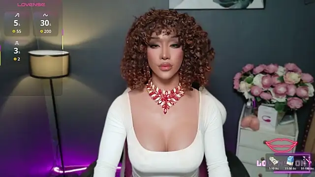 TranSEXUALDIVA online show from 11/14/25, 06:33