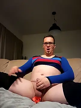 Snapshot of Furax514 chatting on 01/01/25, 11:40 Furax514 online show from 01/01/25, 11:40