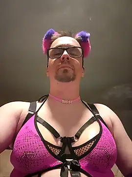 Snapshot of Furax514 chatting on 11/20/25, 02:56 Furax514 online show from 11/20/25, 02:56