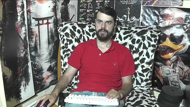Snapshot of 00george chatting on 05/20/26, 11:29 00george online show from 05/20/26, 11:29