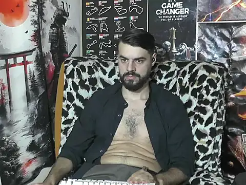 00george online show from 11/20/25, 08:53