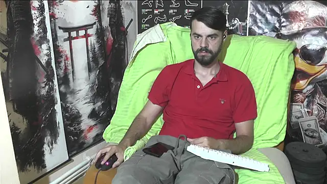 Snapshot of 00george chatting on 06/19/26, 01:39 00george online show from 06/19/26, 01:39
