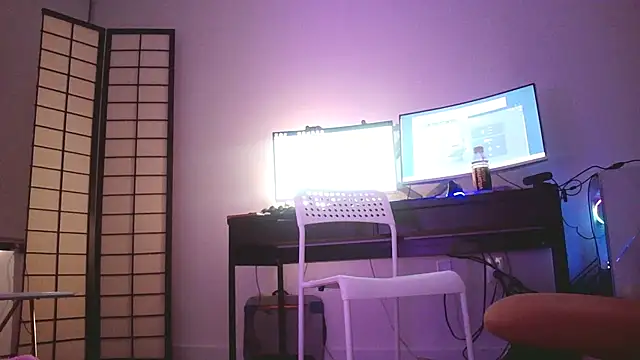 Mikela Alexa online show from 11/20/25, 04:02