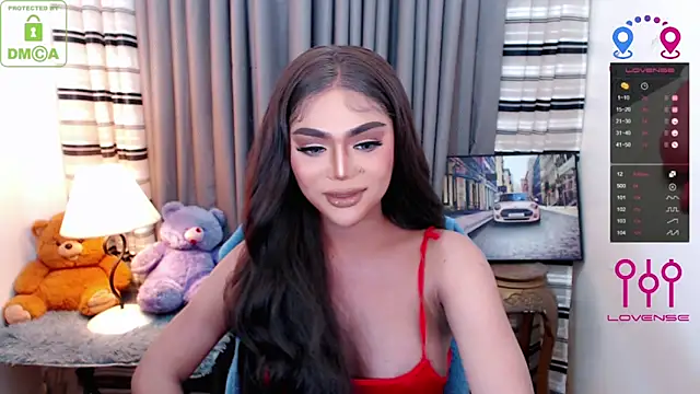 Fantacyoflove online show from 10/21/25, 10:53