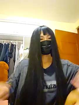 Latin summer online show from 04/23/26, 01:56