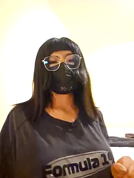 Latin summer online show from 03/23/26, 04:23