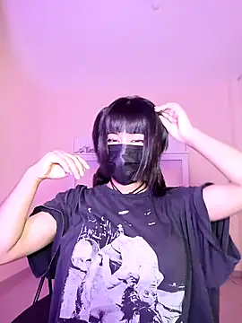 Snapshot of Latin_summer chatting on 01/05/25, 09:25 Latin summer online show from 01/05/25, 09:25