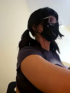 Latin summer online show from 03/26/26, 04:00