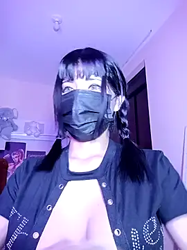 Snapshot of Latin_summer chatting on 02/18/25, 03:31 Latin summer online show from 02/18/25, 03:31