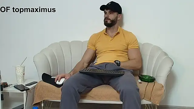 MauroTwin online show from 11/20/25, 06:19